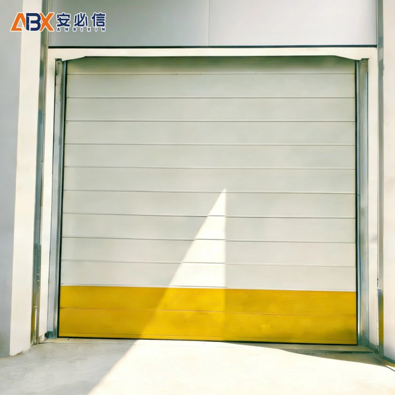天津翻板提升门
